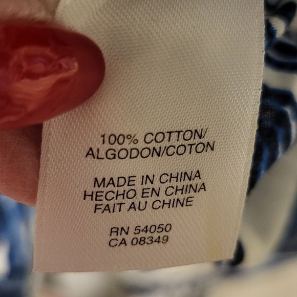 Jones New York Signature Blue and White Med vneck top - Picture 8 of 12